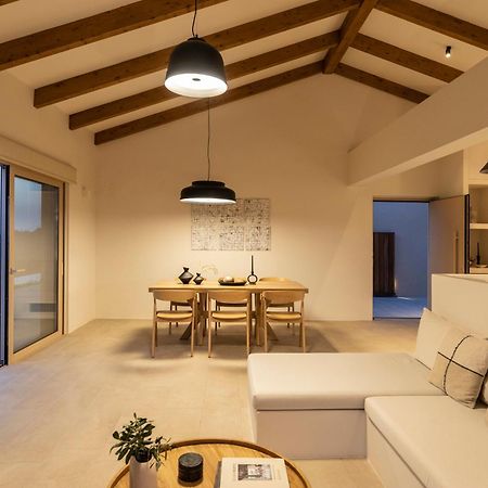 Avertosia Luxury Villas Argostoli  Eksteriør bilde